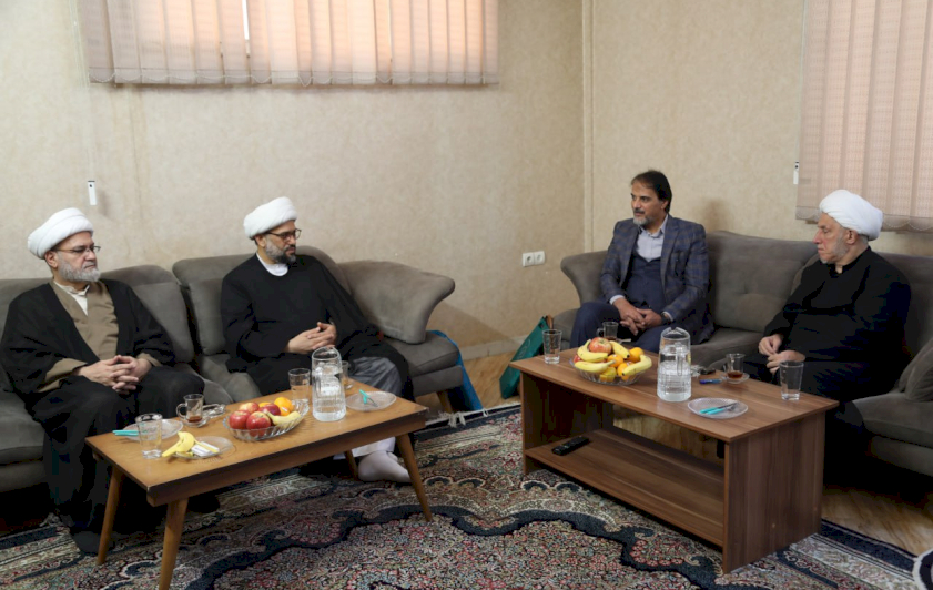 مركزُ تراثِ البصرةِ يفتحُ آفاقَ التعاونِ العلميِّ مع مركزِ التراثِ الإسلامي في مشهَدَ المقدسةِ