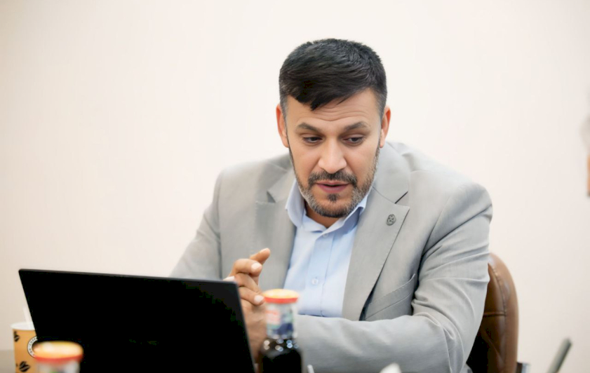 مركز تراث الجنوب يعقد اجتماعًا علميًّا لمتابعة سير أعمال وحدة التحقيق