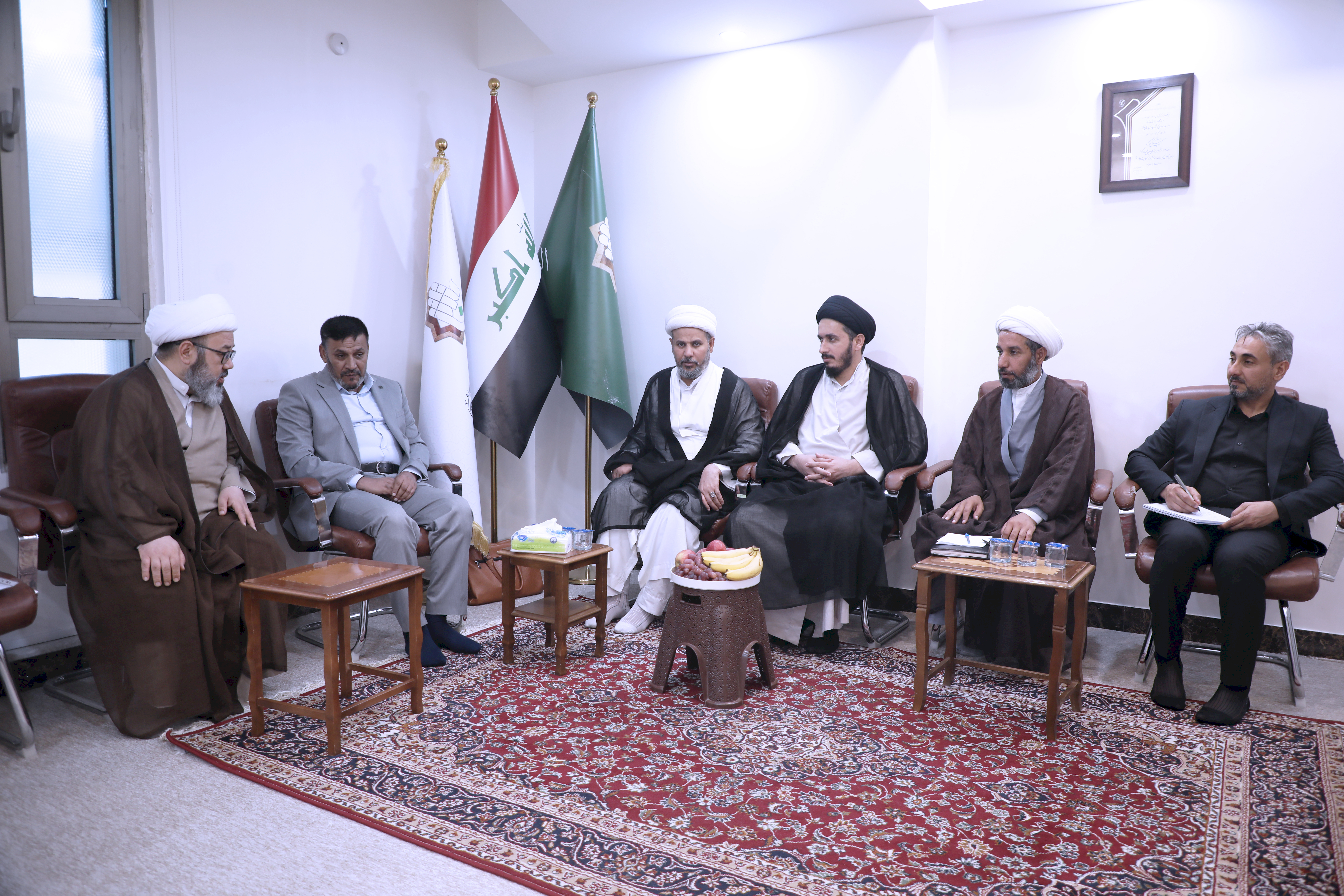 وفد مركز تراث الجنوب يلتقي إدارة الهيئة العليا لإحياء التراث لبحث آفاق التعاون والتحضيرات لألفيّة حوزة النجف الأشرف
